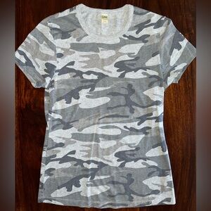 Women’s Gray Camo Shirt